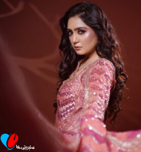 بیوگرافی آنجالی تاتراری