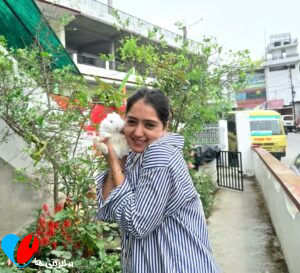 بیوگرافی آنجالی تاتراری