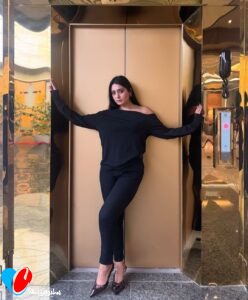 بیوگرافی آنجالی تاتراری