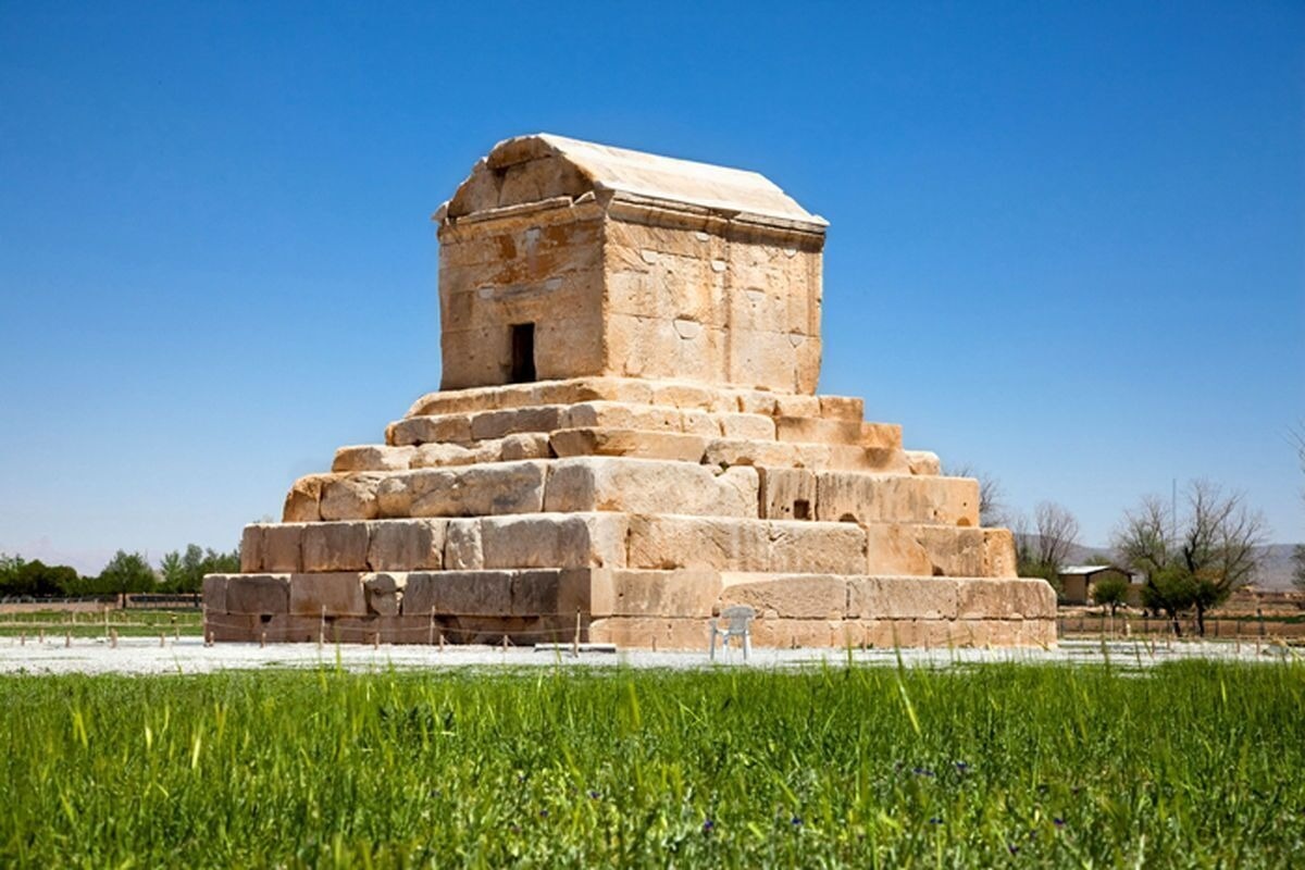 گنجینه پاسارگاد؛ حقایق کمتر گفته‌شده درباره مقبره کوروش بزرگ