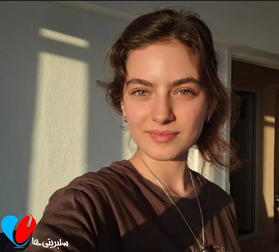 بیوگرافی آوا یامان ؛ ستاره نوظهور و درخشان سینما و تلویزیون ترکیه بیوگرافی آوا یامان ؛ ستاره نوظهور و درخشان سینما و تلویزیون ترکیه
